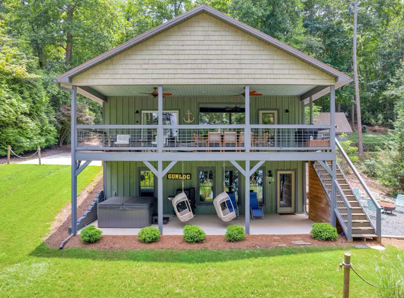 Scarlett Lavonia Lake House