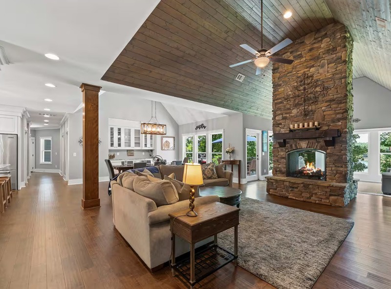 Tammerick Lake House